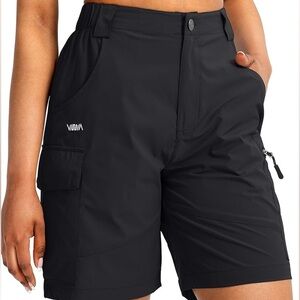 NWT Viodia grey Cargo Shorts with Sturdy Fabric and Knee-Length Design